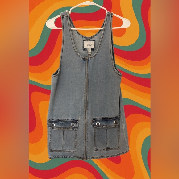 Forever 21 Blue Denim Vest with Front Pockets - Picture 2 of 4